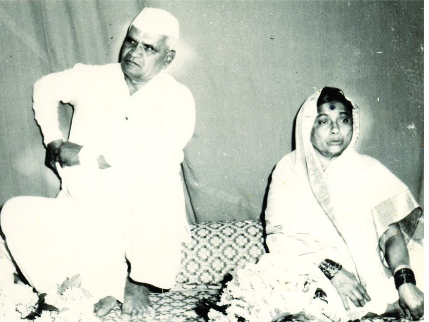 नारायणदादा व सुभद्राबाई काळदाते