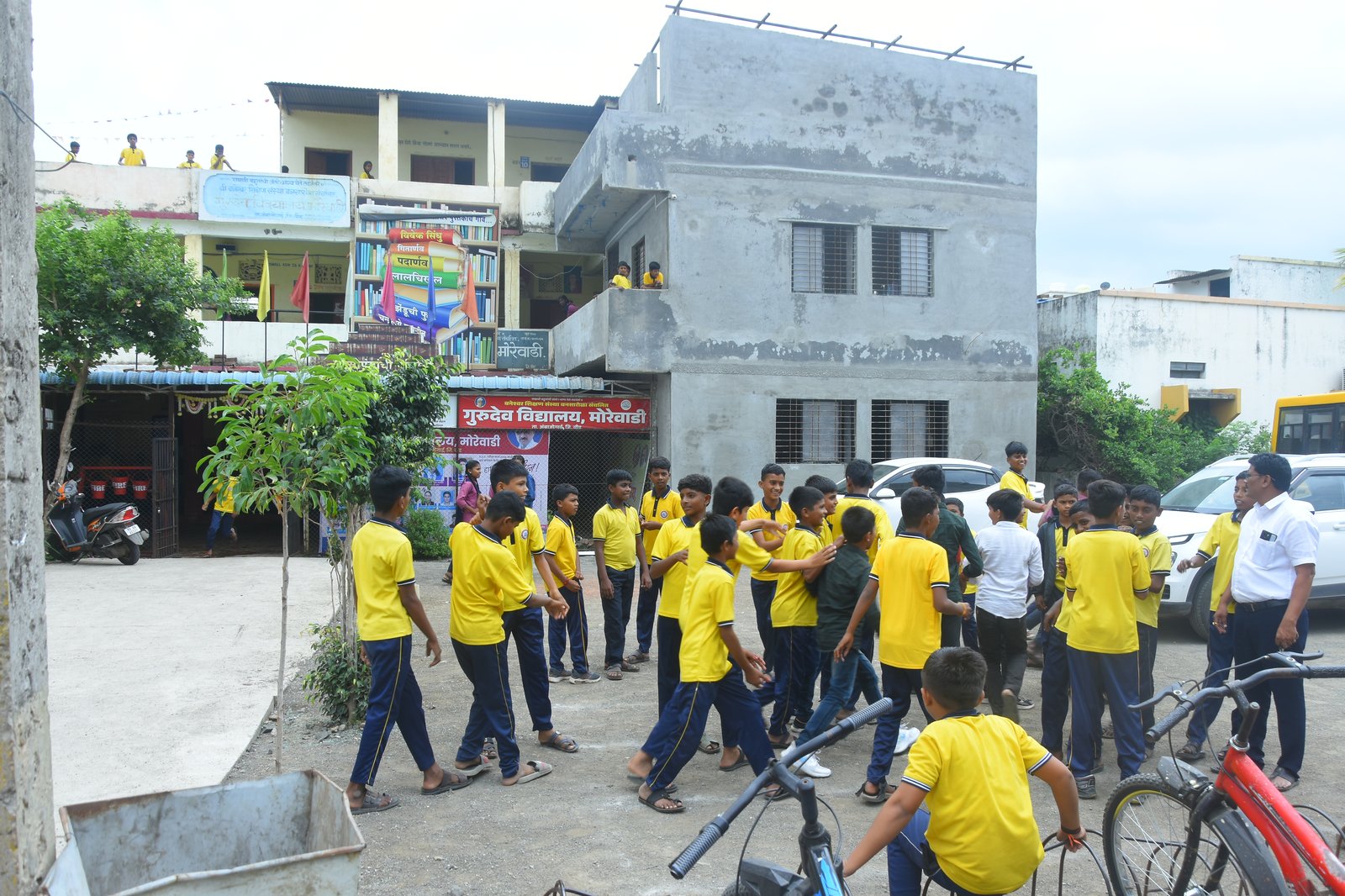 गुरुदेव विद्यालय – छायाचित्र 21