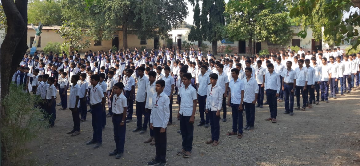 होळेश्वर विद्यालय – विद्यार्थी छायाचित्रे 03