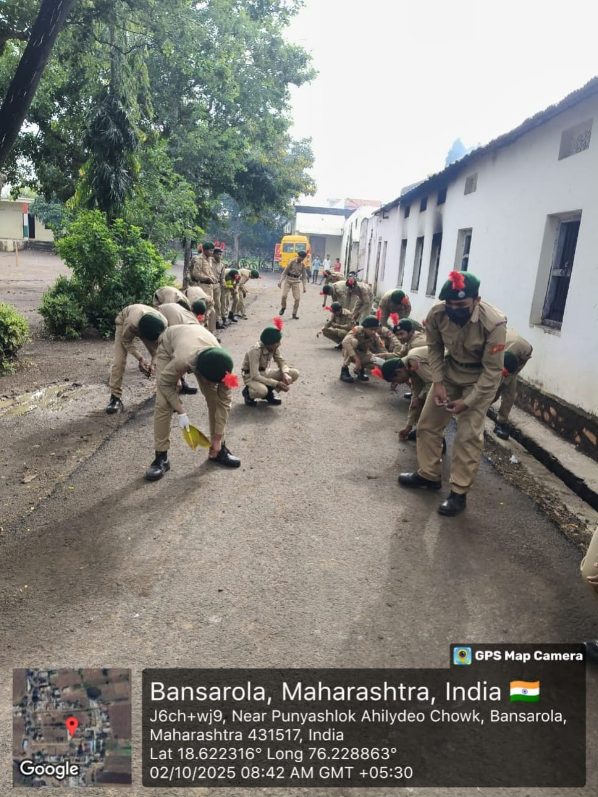 महाराष्ट्र विद्यालय – छायाचित्र 14