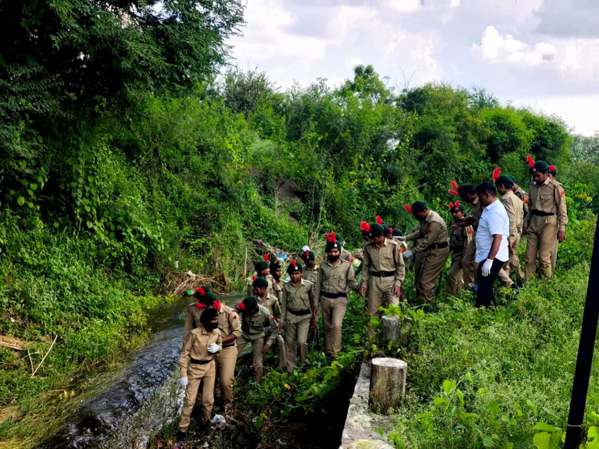 महाराष्ट्र विद्यालय – छायाचित्र 16